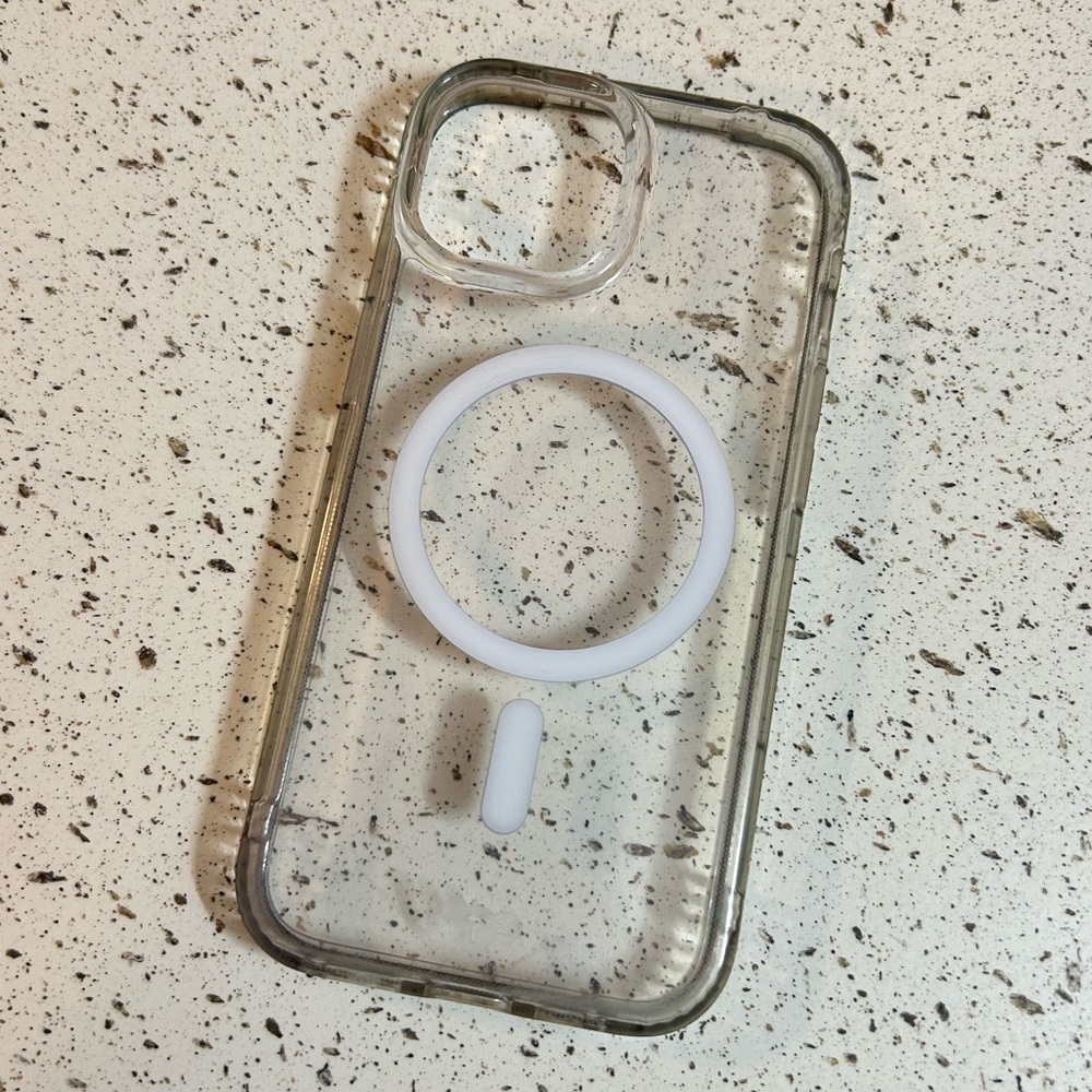 Mag Safe iPhone 15 Clear Case
